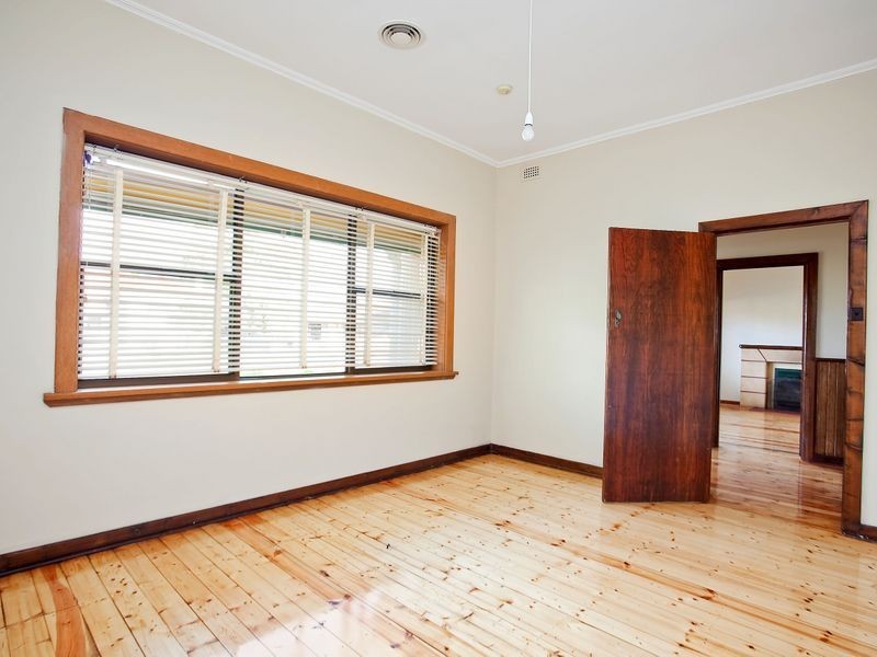 27 Kenilworth Street, Largs North SA 5016