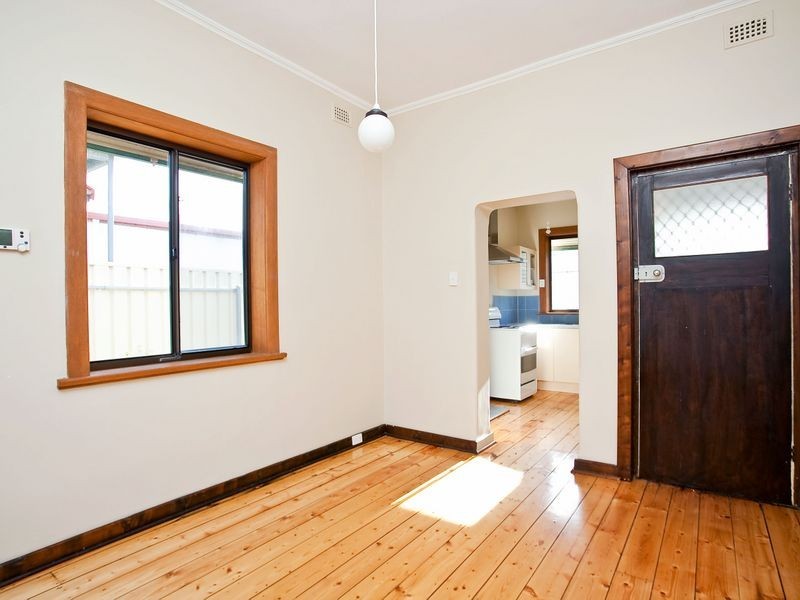 27 Kenilworth Street, Largs North SA 5016