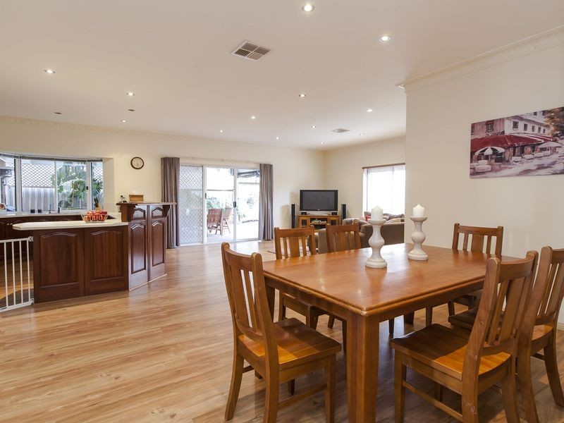 13 Campbell Avenue, Seaton SA 5023