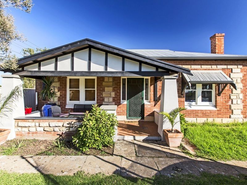 62 Avro Avenue, Hendon SA 5014