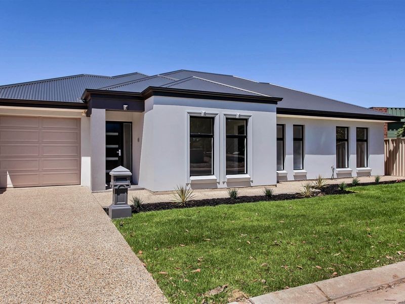 9 Kirra Avenue, West Lakes Shore SA 5020