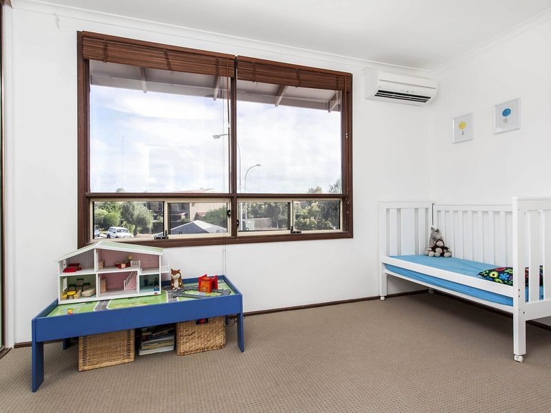 79 Sportsmans Drive, West Lakes SA 5021