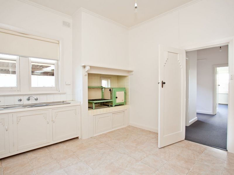 14 Radstock Avenue, Woodville Park SA 5011