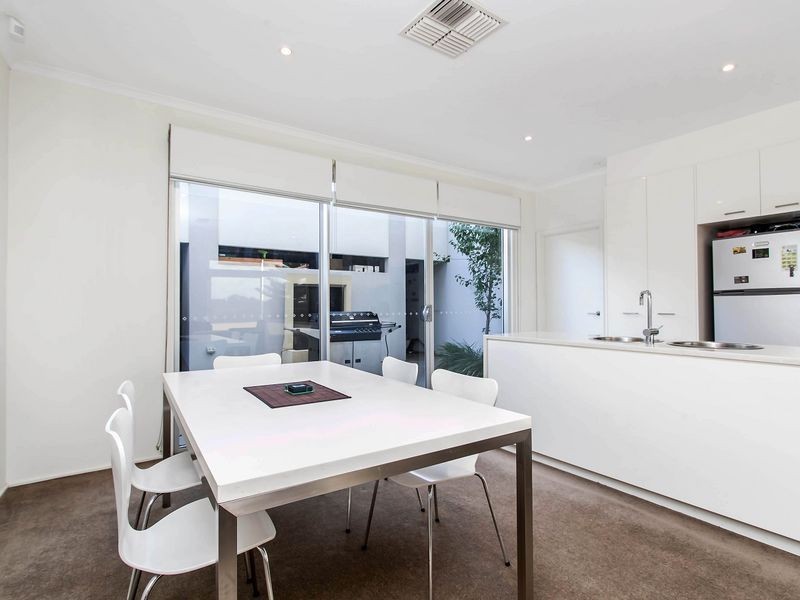 26 Yao Cove, New Port SA 5015