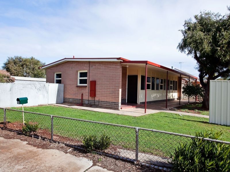 28 Bristol Crescent, Taperoo SA 5017