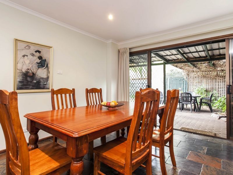 3 Pelican Place, Semaphore Park SA 5019