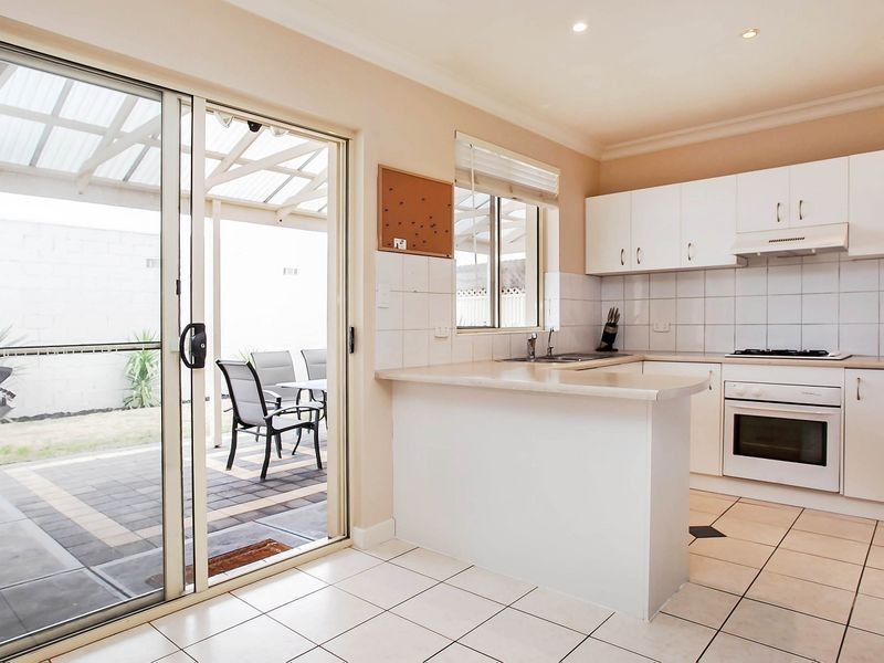 1a Webb Street, Fulham Gardens SA 5024