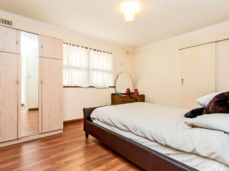 70 Recreation Parade, West Lakes Shore SA 5020