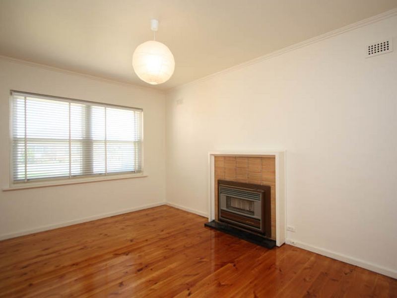 9 Hawke Street, Albert Park SA 5014