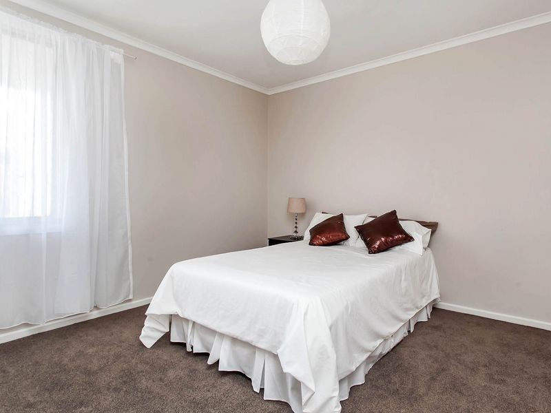 4 Pelican Place, Semaphore Park SA 5019