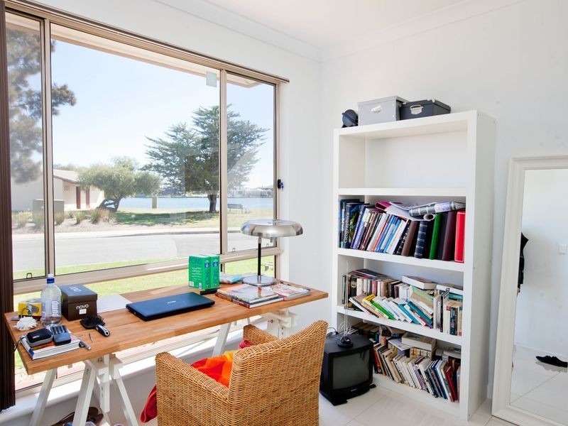 15 Tiranna Way, West Lakes SA 5021