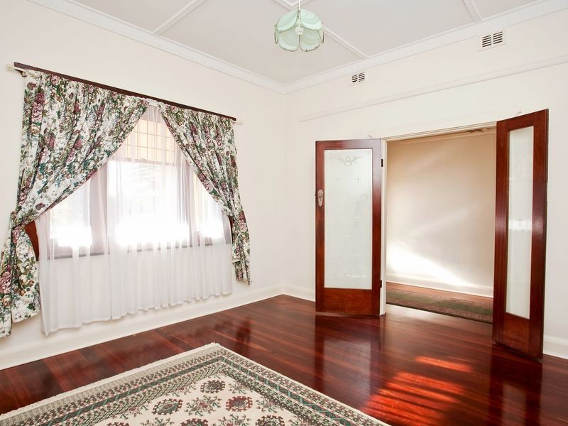 1 Glyde Street, Albert Park SA 5014