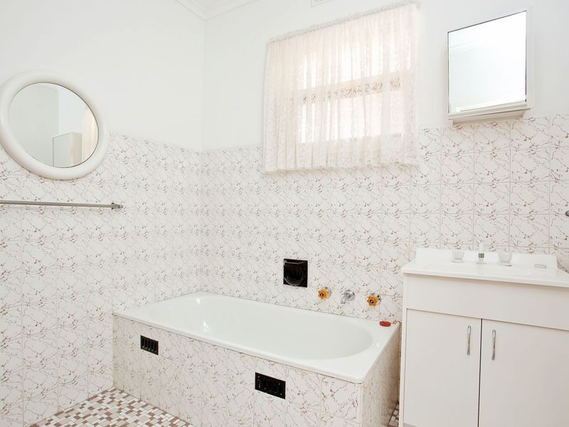 3/95 Military Road, West Beach SA 5024