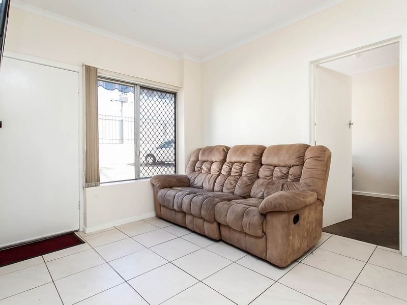 1/23 Military Road, West Beach SA 5024