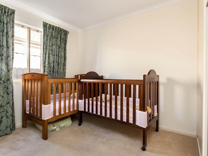 41 McInerney Avenue, Mitchell Park SA 5043