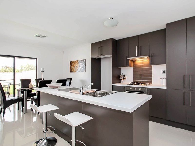 6 Stevens Street, Seaton SA 5023