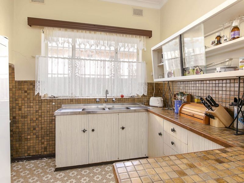 129 Crown Terrace, Royal Park SA 5014