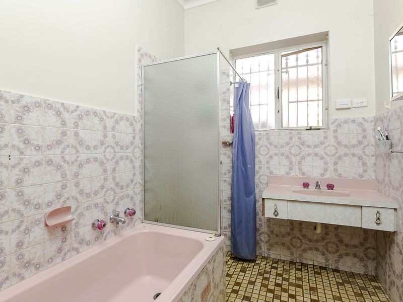 129 Crown Terrace, Royal Park SA 5014