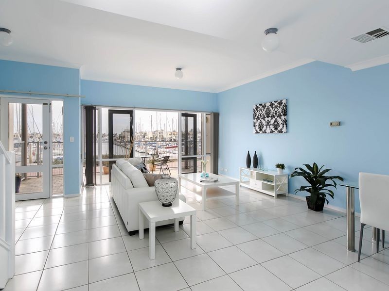 10/12 Arcadia Court, North Haven SA 5018