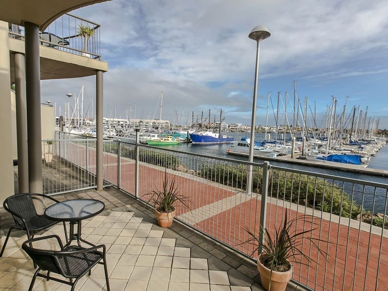 10/12 Arcadia Court, North Haven SA 5018