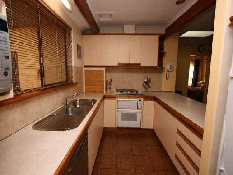 10 Mara Place, West Lakes SA 5021