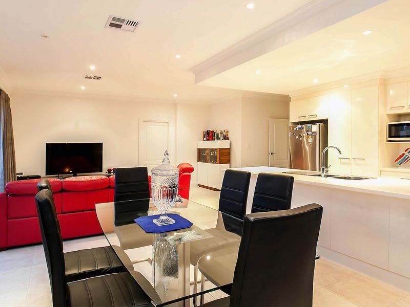 2 Bowen Avenue, Seaton SA 5023