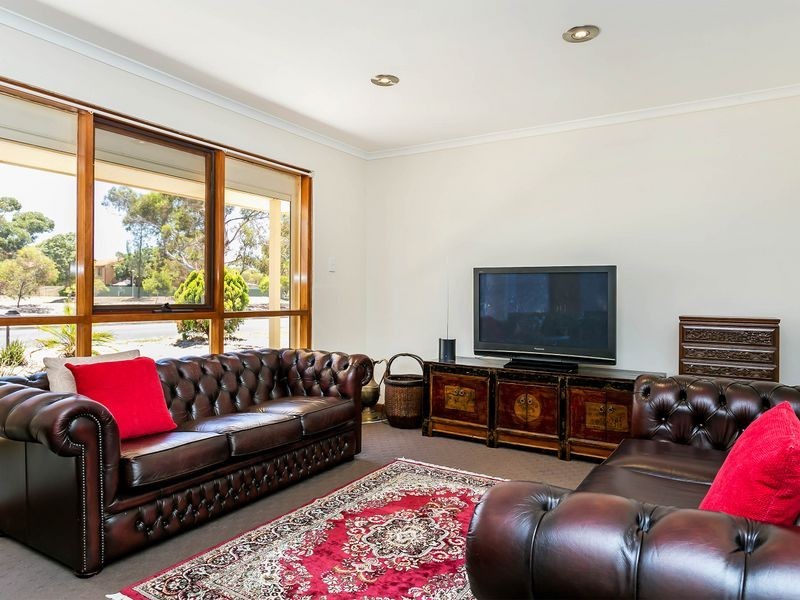 31 Grady Way, Grange SA 5022