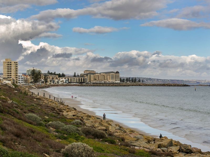 3/52 North Esplanade, Glenelg North SA 5045