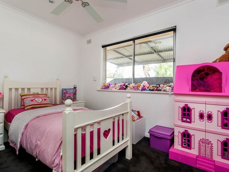 1 Boston Avenue, Parafield Gardens SA 5107