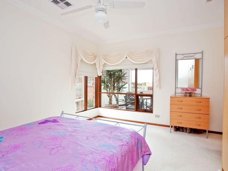 5/6 Sunrise Court, West Lakes SA 5021