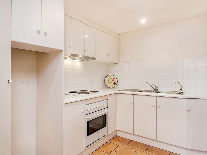 4/10 Varram Way, West Lakes Shore SA 5020