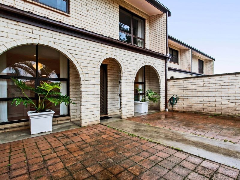 4/10 Varram Way, West Lakes Shore SA 5020