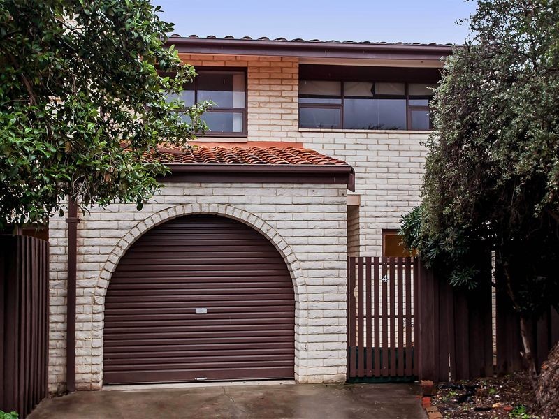 4/10 Varram Way, West Lakes Shore SA 5020