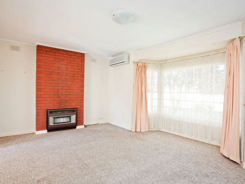 18 Columbine Avenue, West Lakes Shore SA 5020