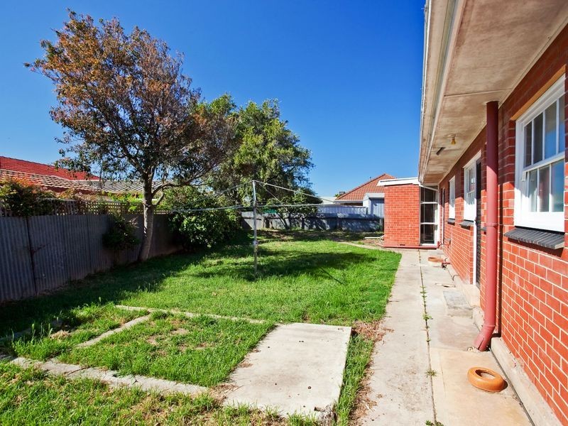 18 Columbine Avenue, West Lakes Shore SA 5020