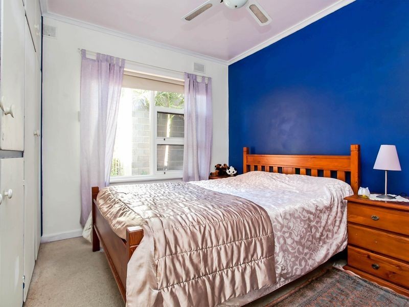 1 Woolgina Street, Beverley SA 5009