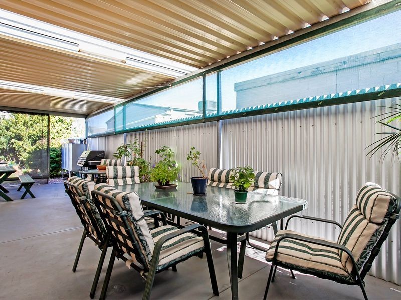 1 Woolgina Street, Beverley SA 5009