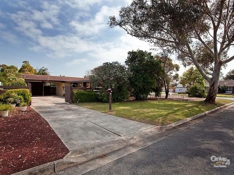 1 Burnett Crescent, Semaphore Park SA 5019