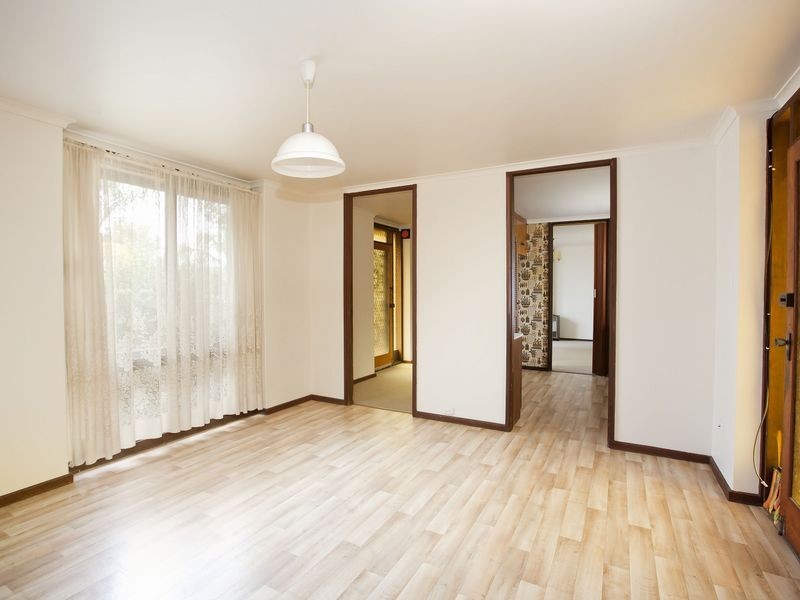 1 Burnett Crescent, Semaphore Park SA 5019