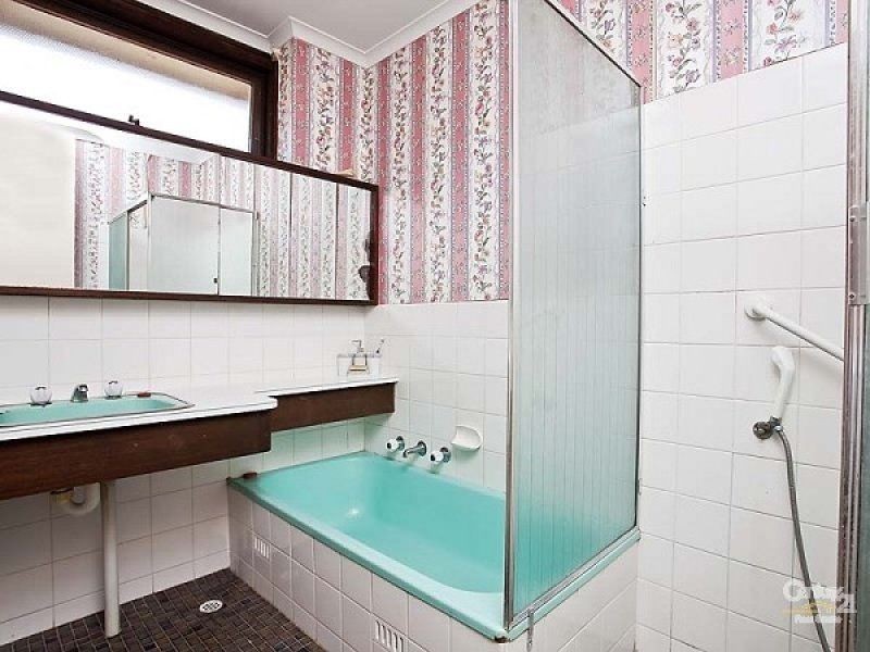 1 Burnett Crescent, Semaphore Park SA 5019