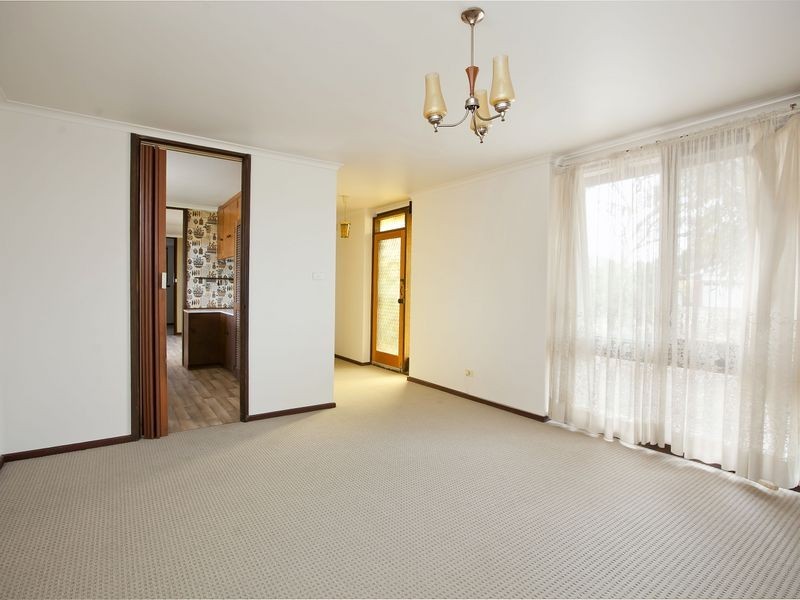 1 Burnett Crescent, Semaphore Park SA 5019