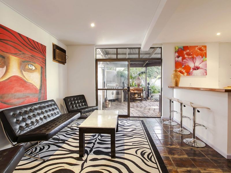 11 Silver Crescent, Grange SA 5022