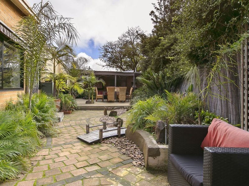 11 Silver Crescent, Grange SA 5022
