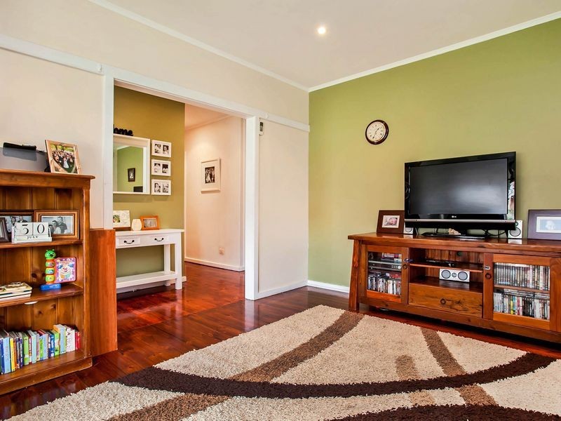 49 St Andrews Crescent, Novar Gardens SA 5040