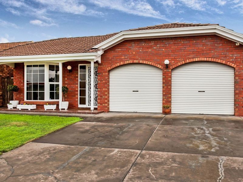 2/3 Hansen Court, West Lakes Shore SA 5020