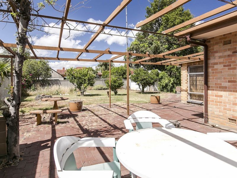 61 Flinders Parade, Flinders Park SA 5025