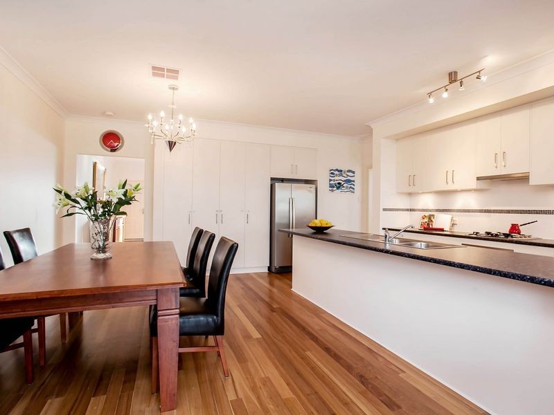 24 Knapman Crescent, Port Adelaide SA 5015