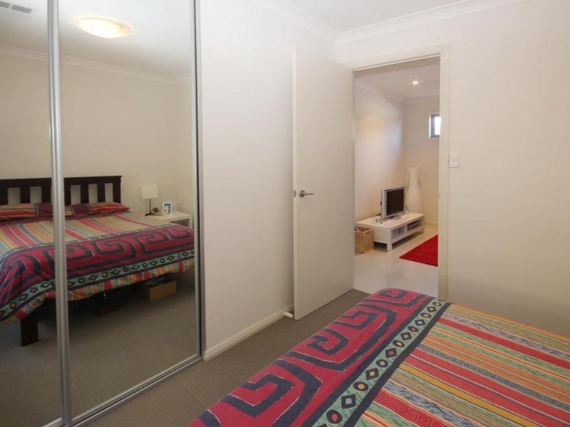12a James Street, Royal Park SA 5014