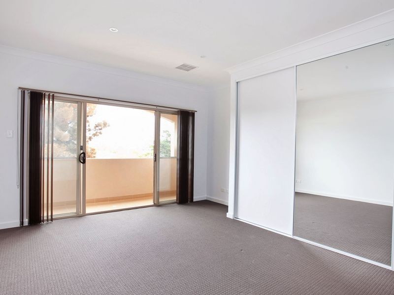 15 Tiranna Way, West Lakes SA 5021