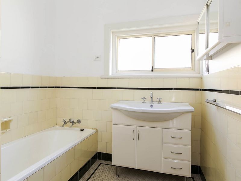 7 Northgate Street, Pennington SA 5013